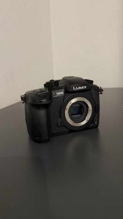 Фотоапарат Panasonic Lumix GH5 ( Мінімальний пробіг )