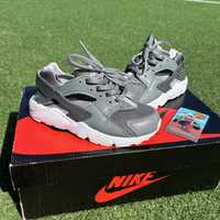 Дитячі кросівки Nike air Huarache Monarch Presto React Vision Renew