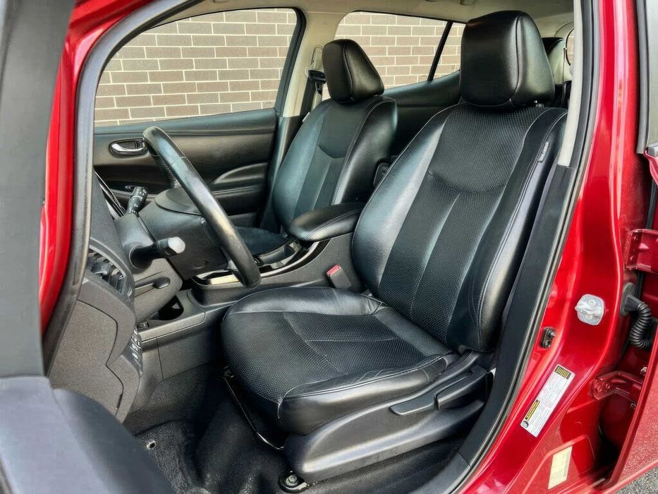 Nissan LEAF SL      2014