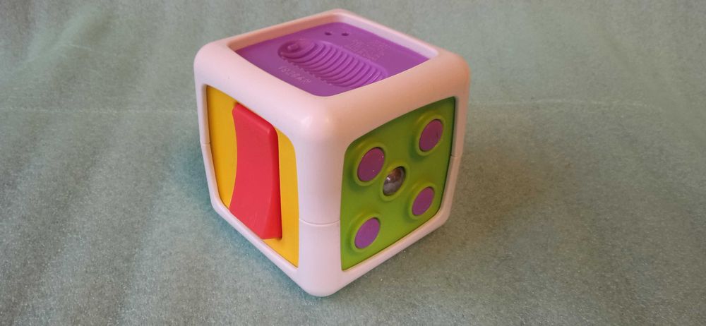 Kostka sensoryczna interaktywna FISHER PRICE