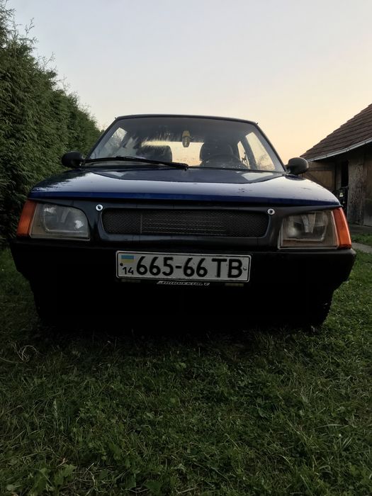 Таврія Заз 1102…..