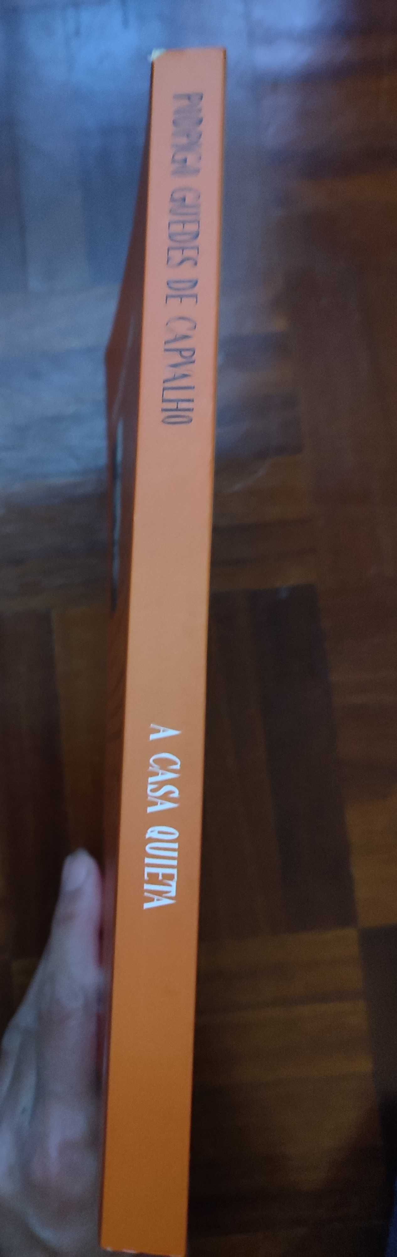Livro "A casa quieta" - oferta dos portes