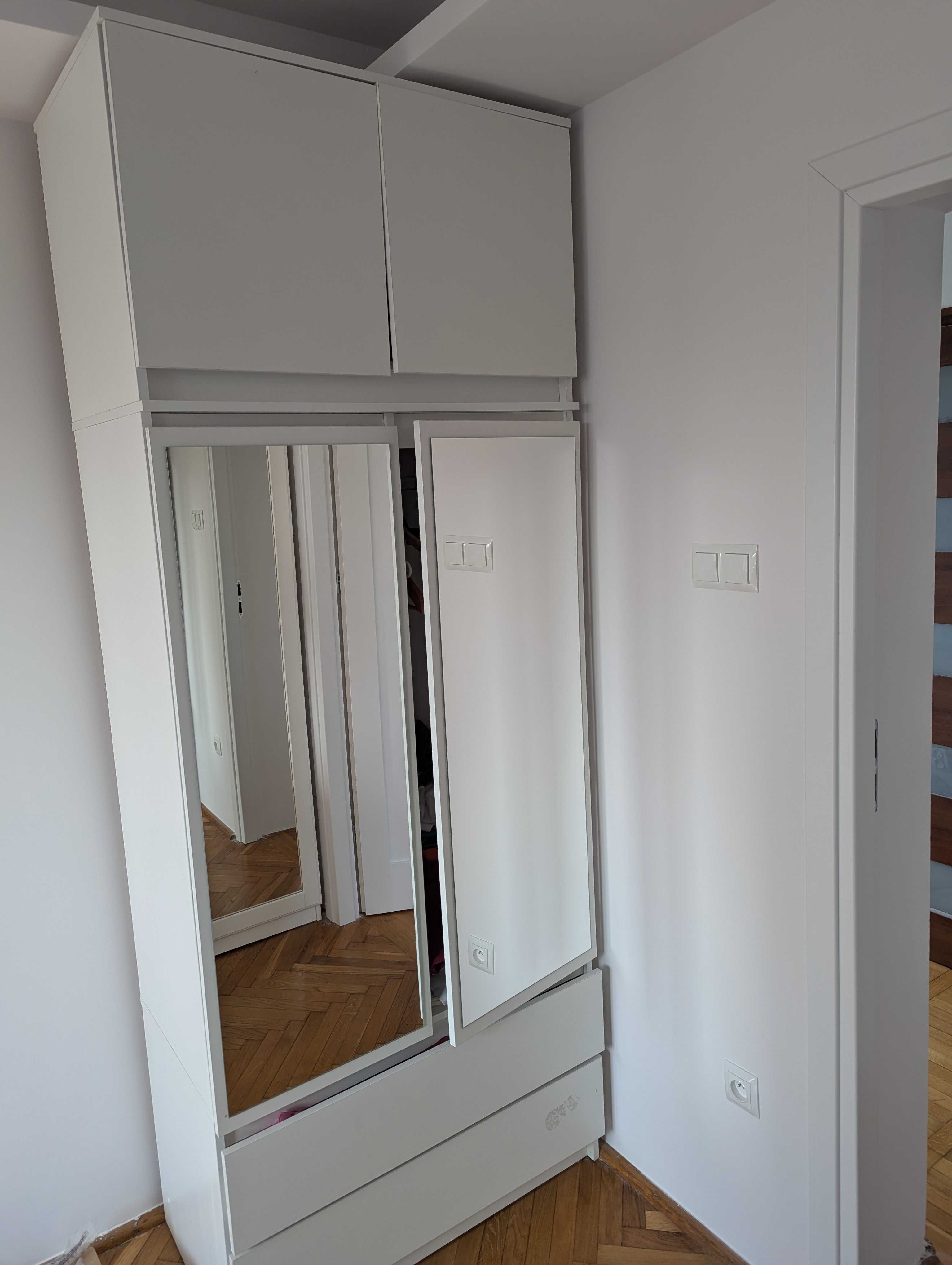 Szafa w dobrym stanie pojemna 235x90x50