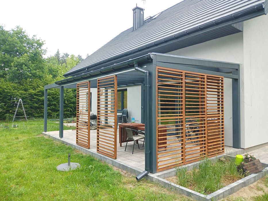 zadaszenie tarasu z drewna pergola dach taras drewniany poliwęglan