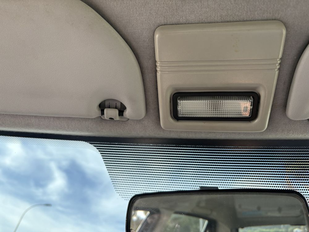 Citroen saxo 1.1 c/ pouquíssimos kms.