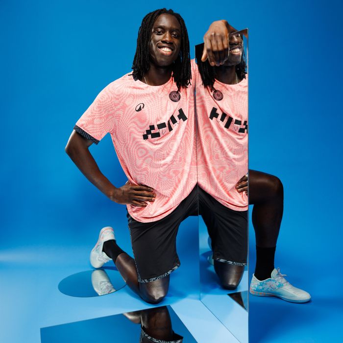 Sapatilhas de Futsal Ginka Pro Zicky Té Edição Limitada