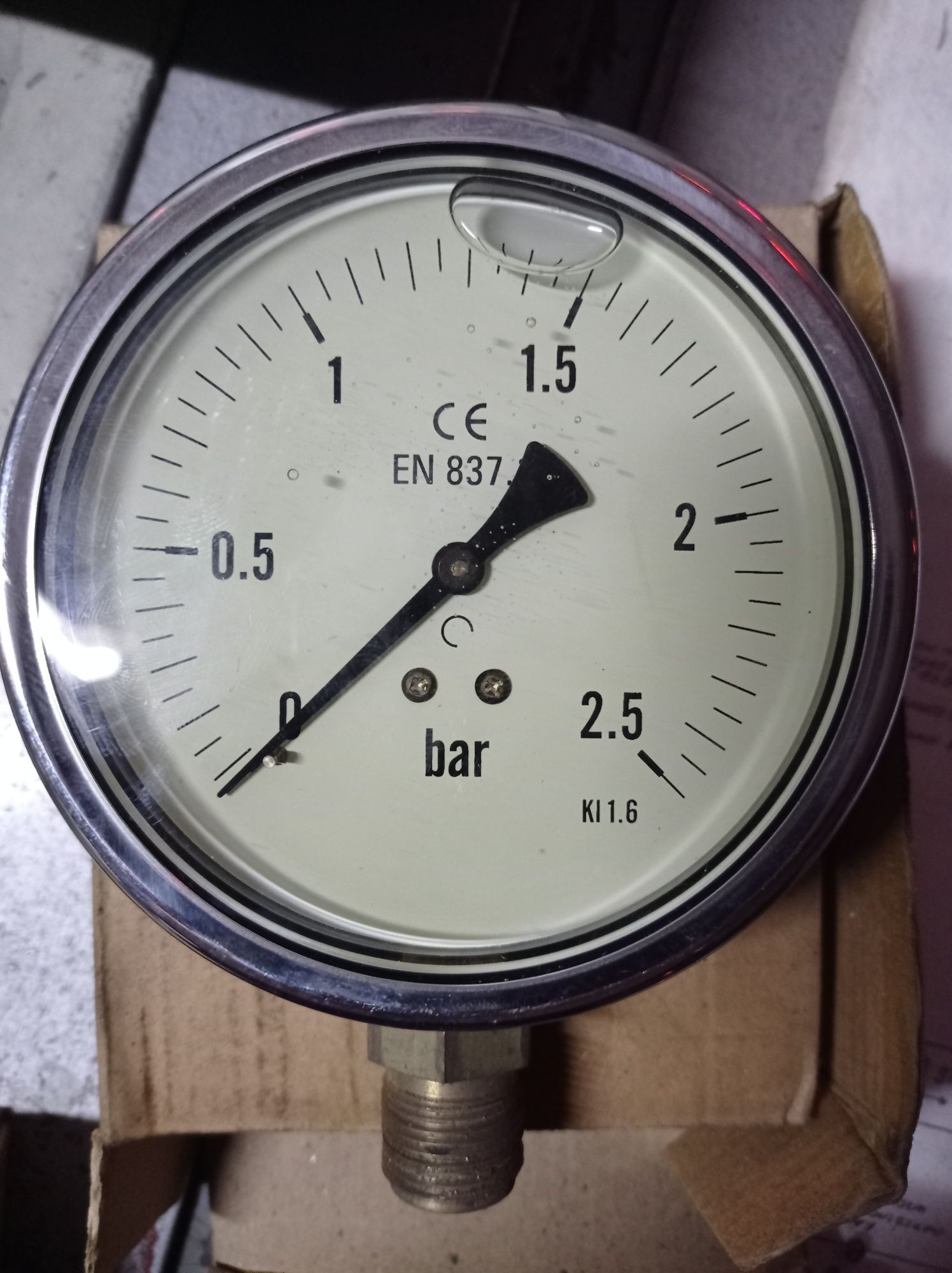 Манометр радиальный (глицериновый) G 1/2" 25 bar