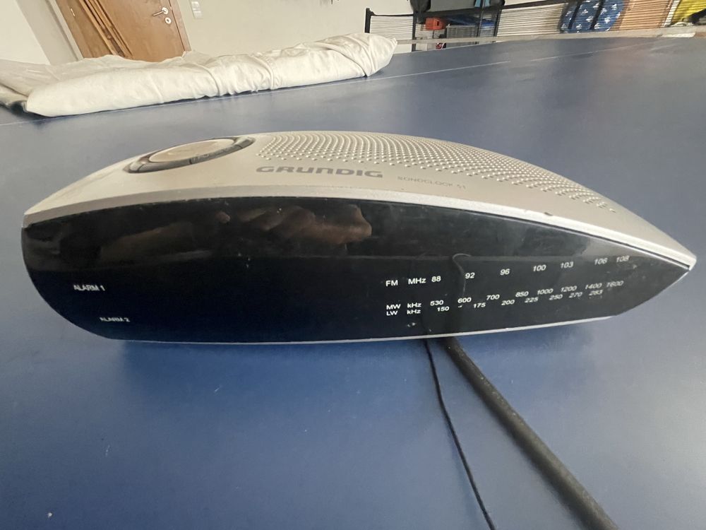 Despertador Grundig