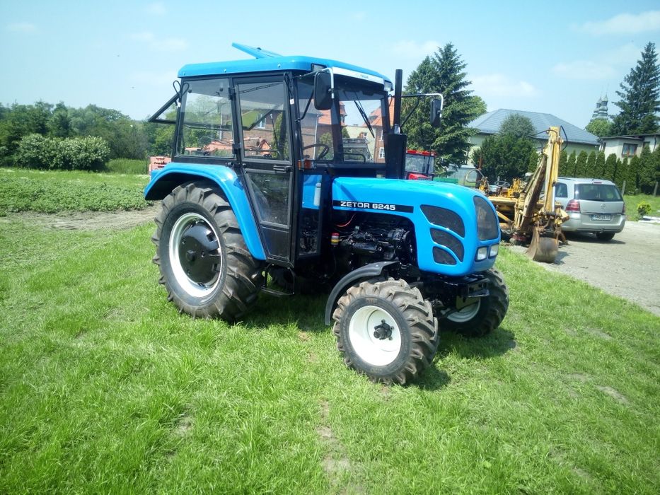 Naprawa ciągników rolniczych. Naprawa maszyn rolniczych.