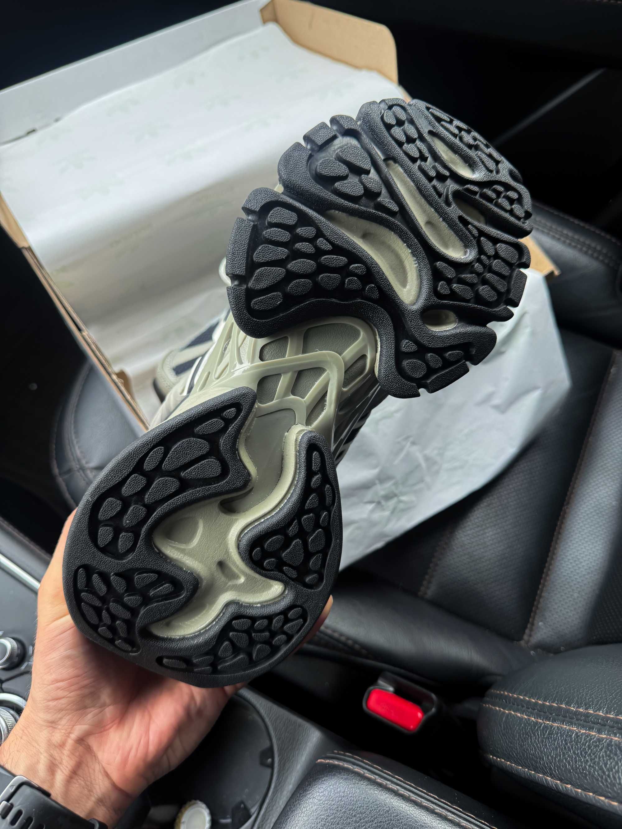 Кросівки Adidas Vento XLG Deluxe Grey адідас сірі чорні