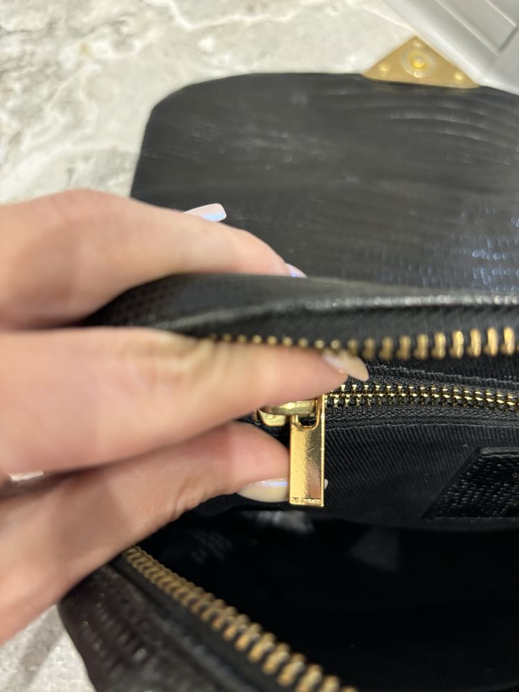 Сумка кросбоді The Kooples оригінал теляча шкіра чорна