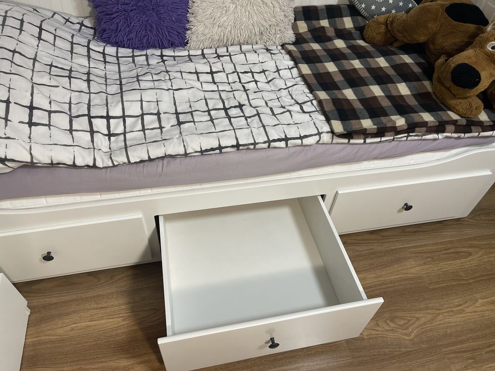 Łóżko HEMNES Ikea
