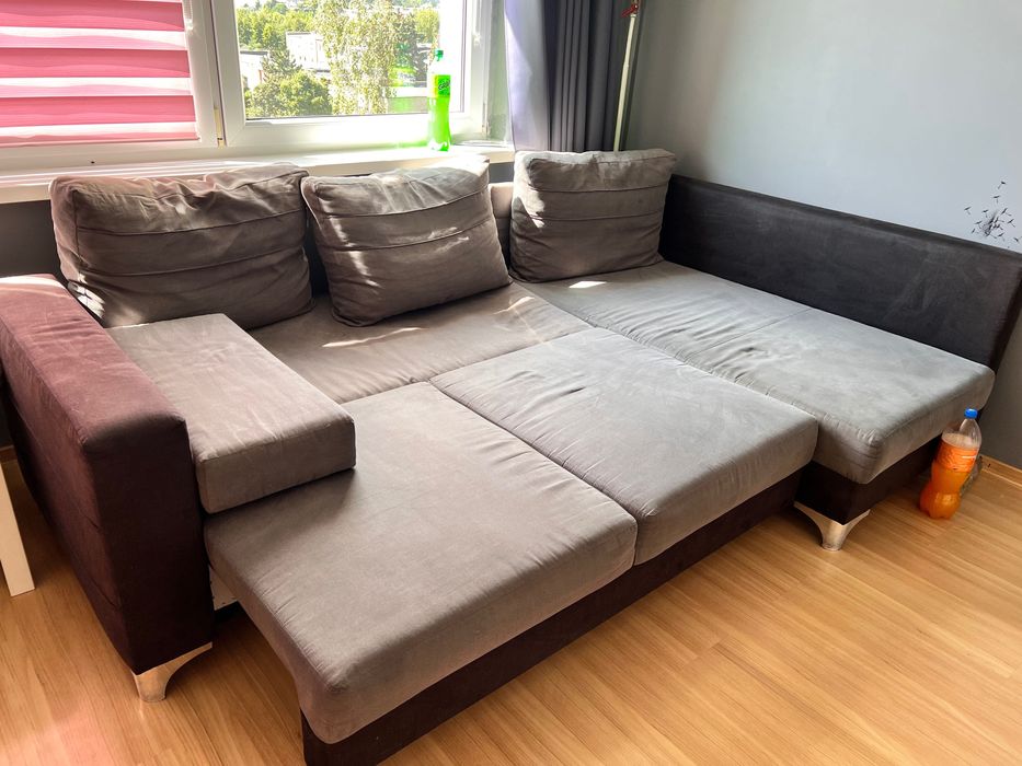 Narożnik rozkładany z funkcją spania