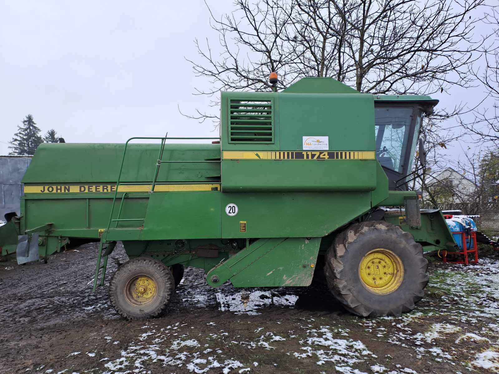 Продам комбайн John Deere 1174