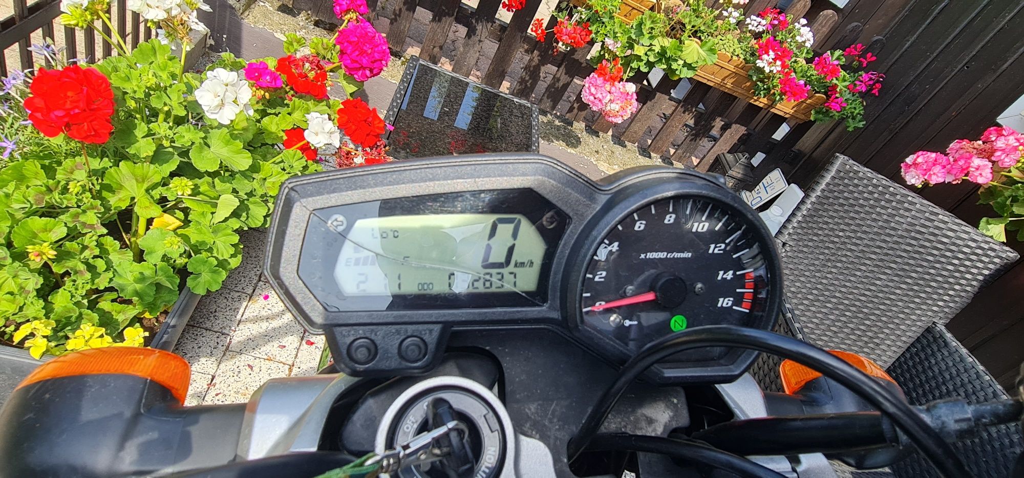 Yamaha FZ6 s2 poj. 600.  100KM 2007