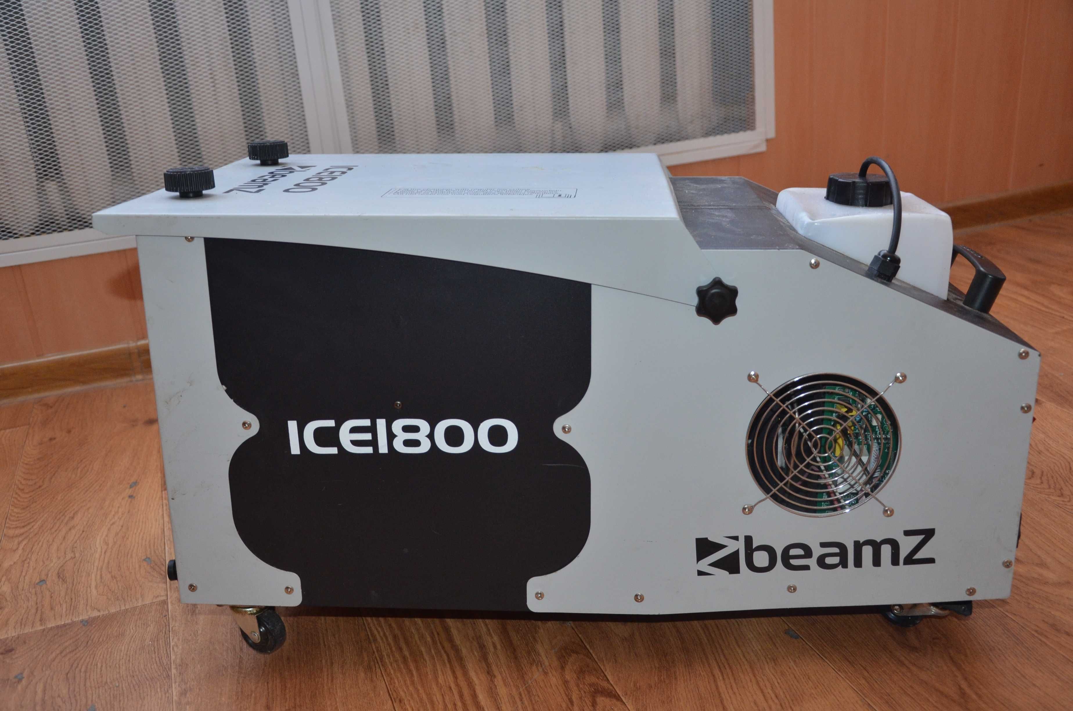 Генератор дима Beamz ice 1800