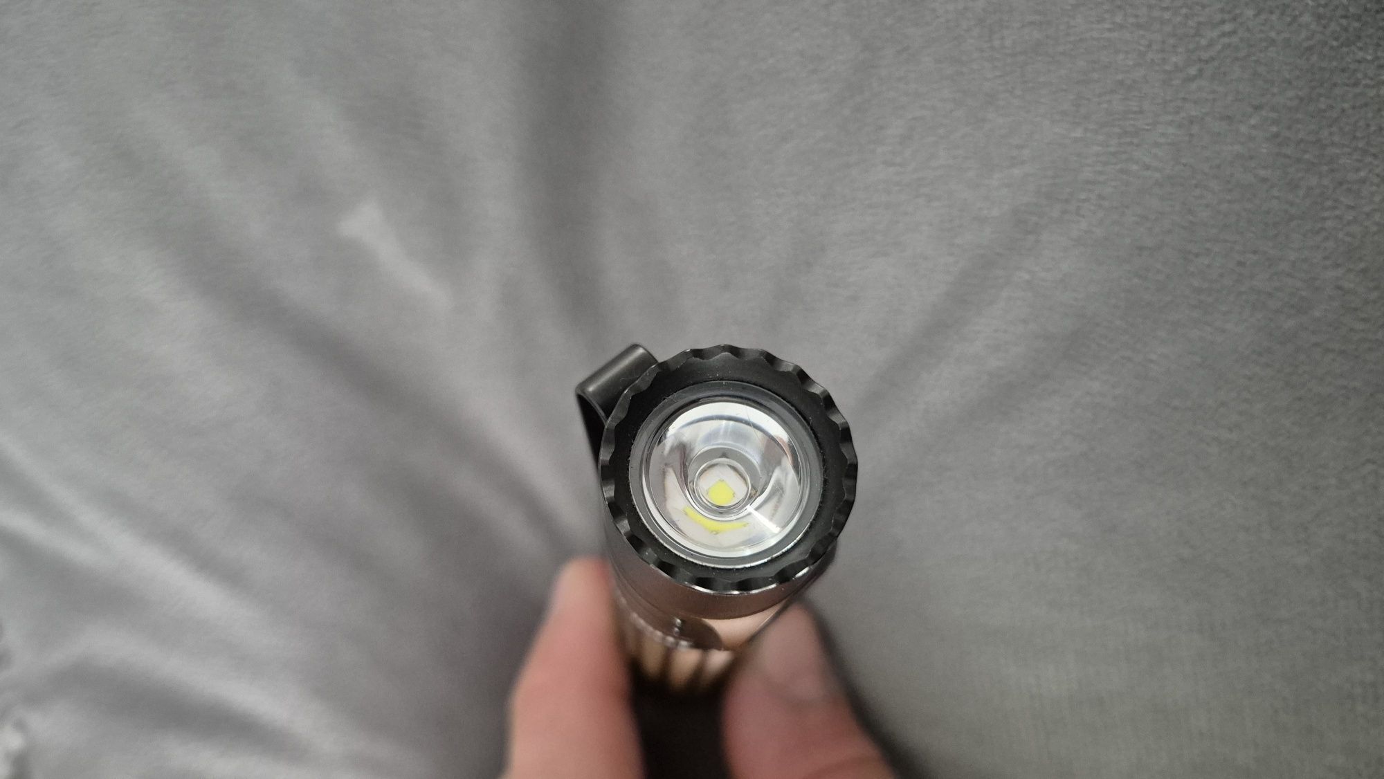 Latarka NA GWARANCJI !! Olight Warior mini 3 Desert Tan 1750 lumenów