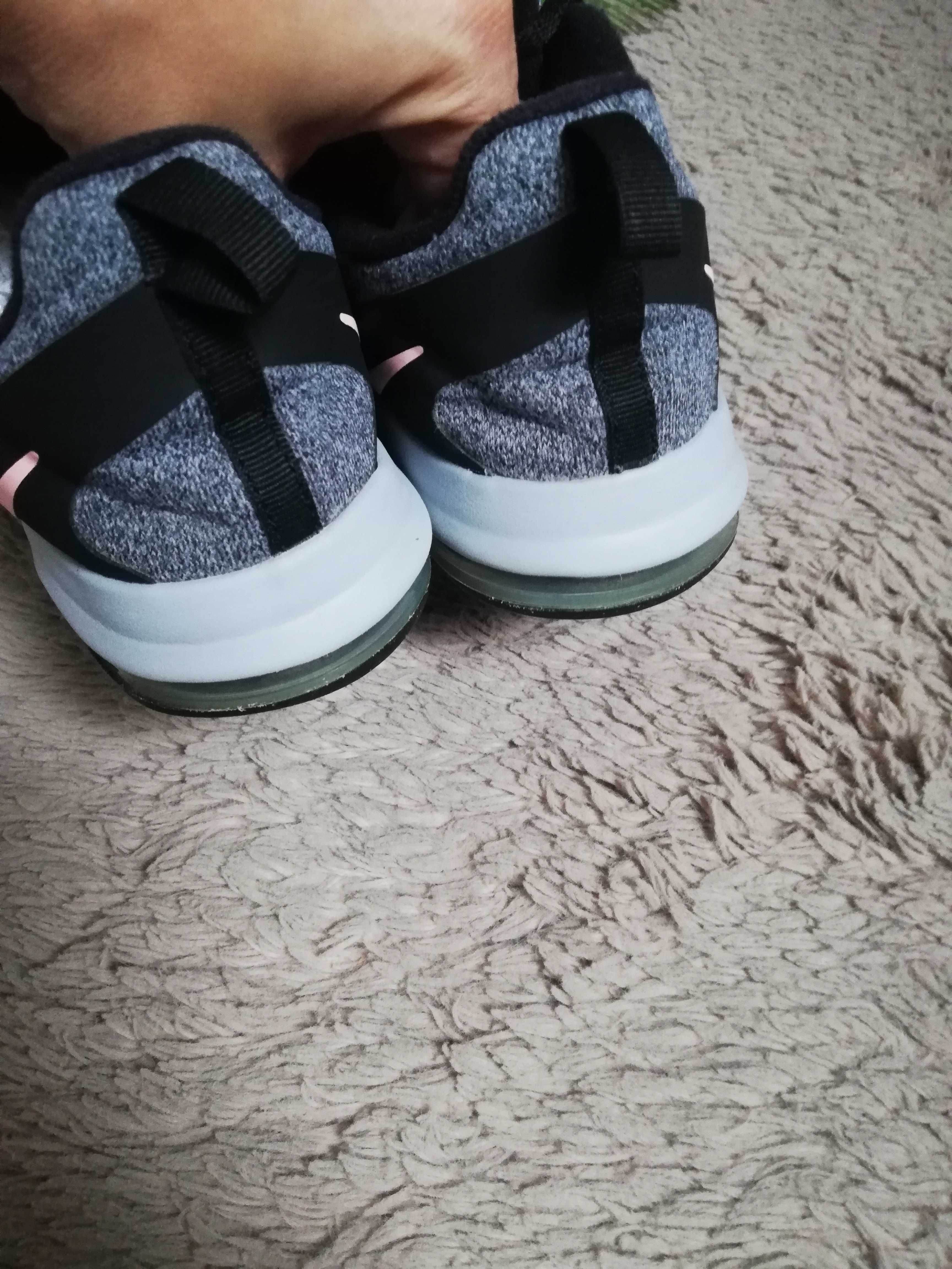 Nike Air Max Bella TR Training rozm. 40