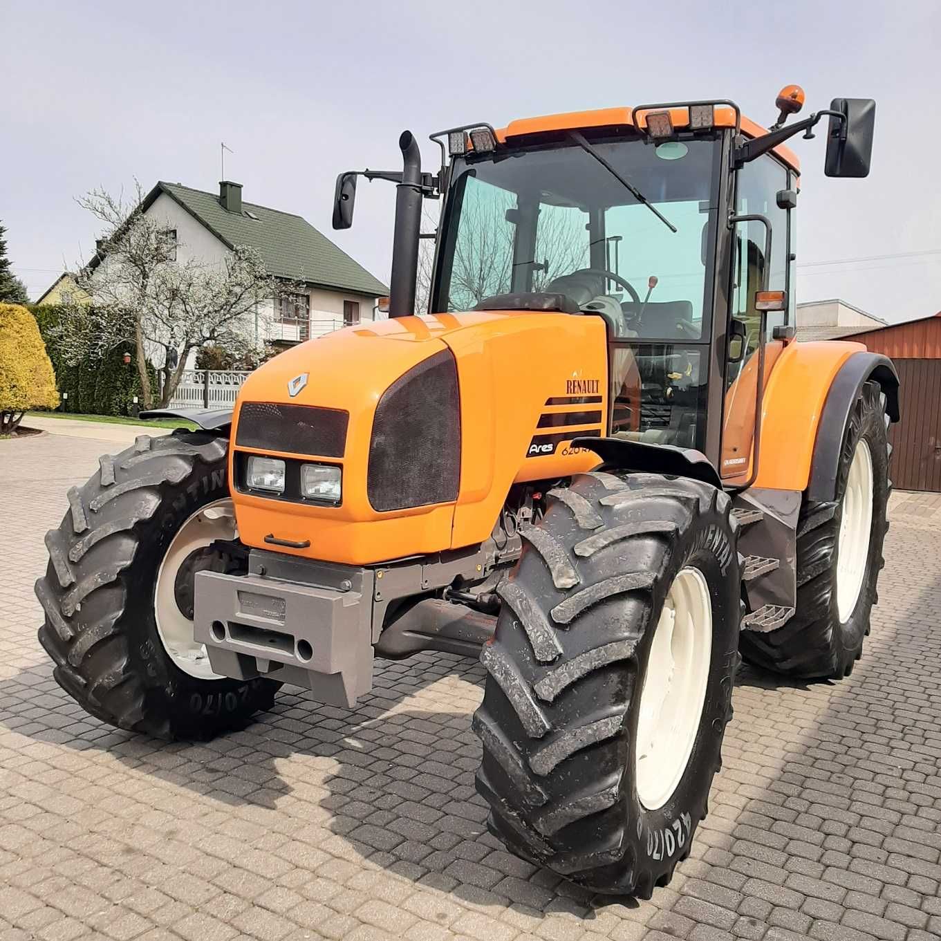 Ciągnik Rolniczy Renault Ares 620RX