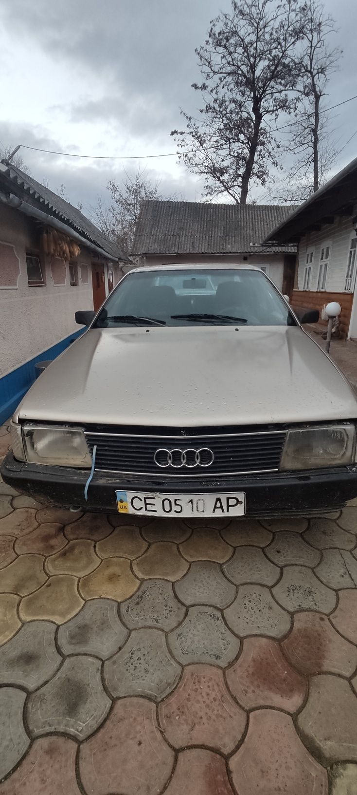 Audi 100 1.8 мотор