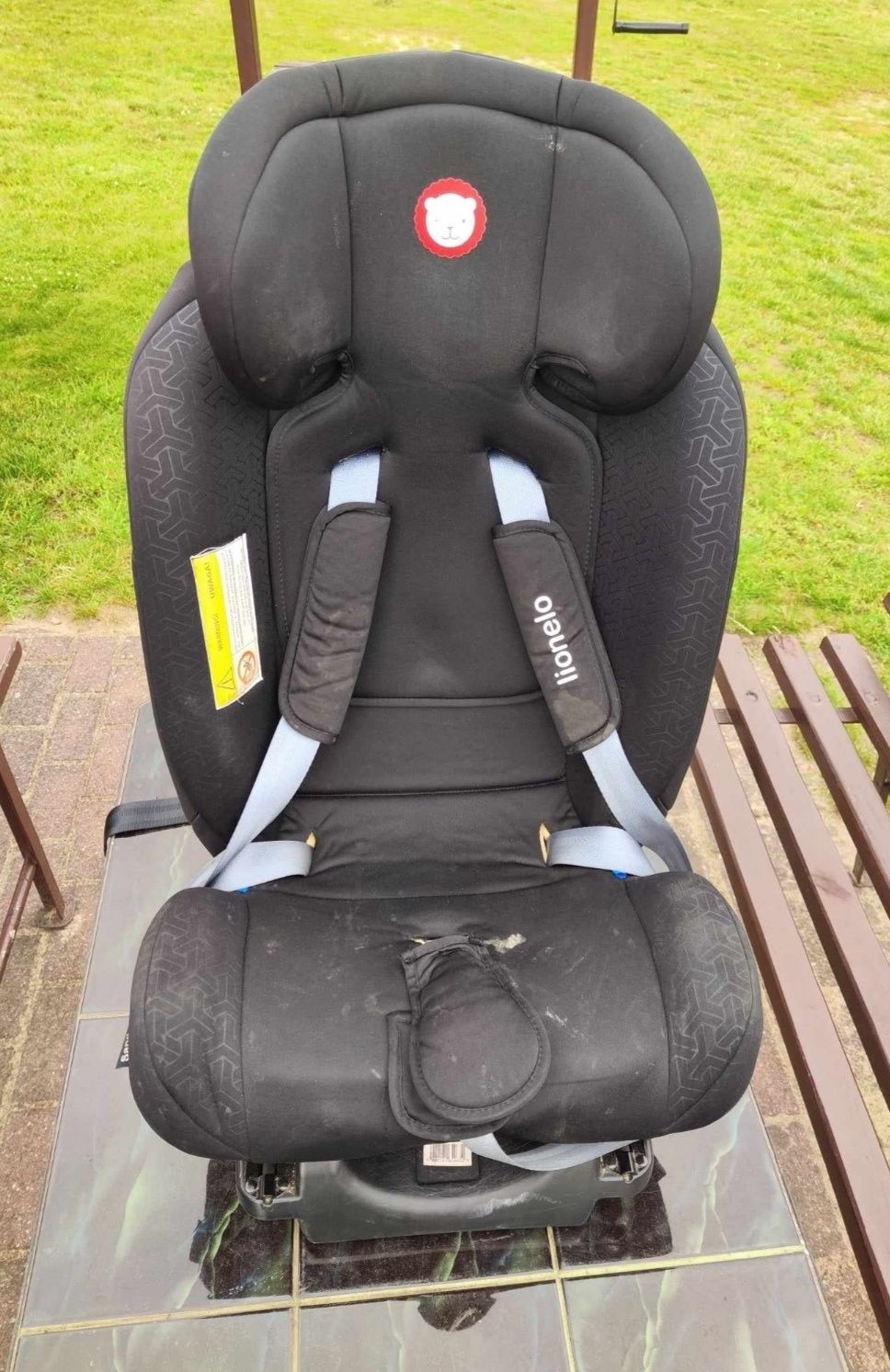 Fotelik Lionelo czarny ISOFIX 15-36 kg