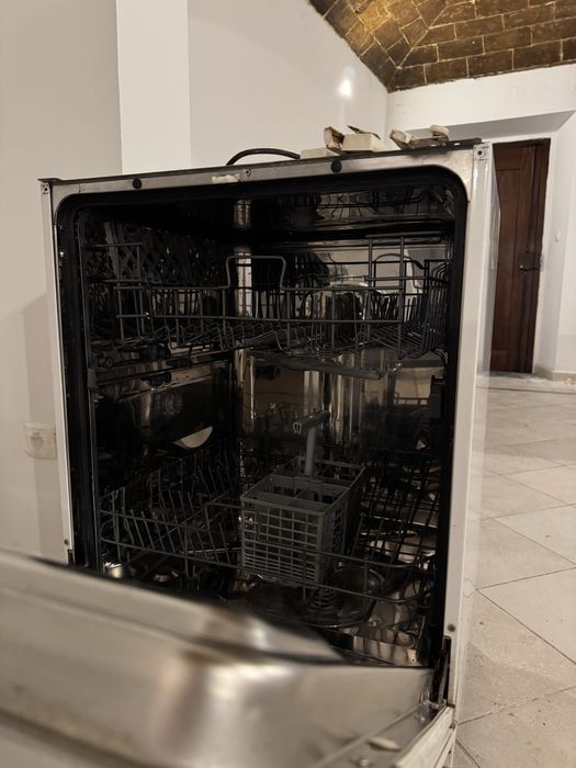 Máquina de lavar loiça de encastrar