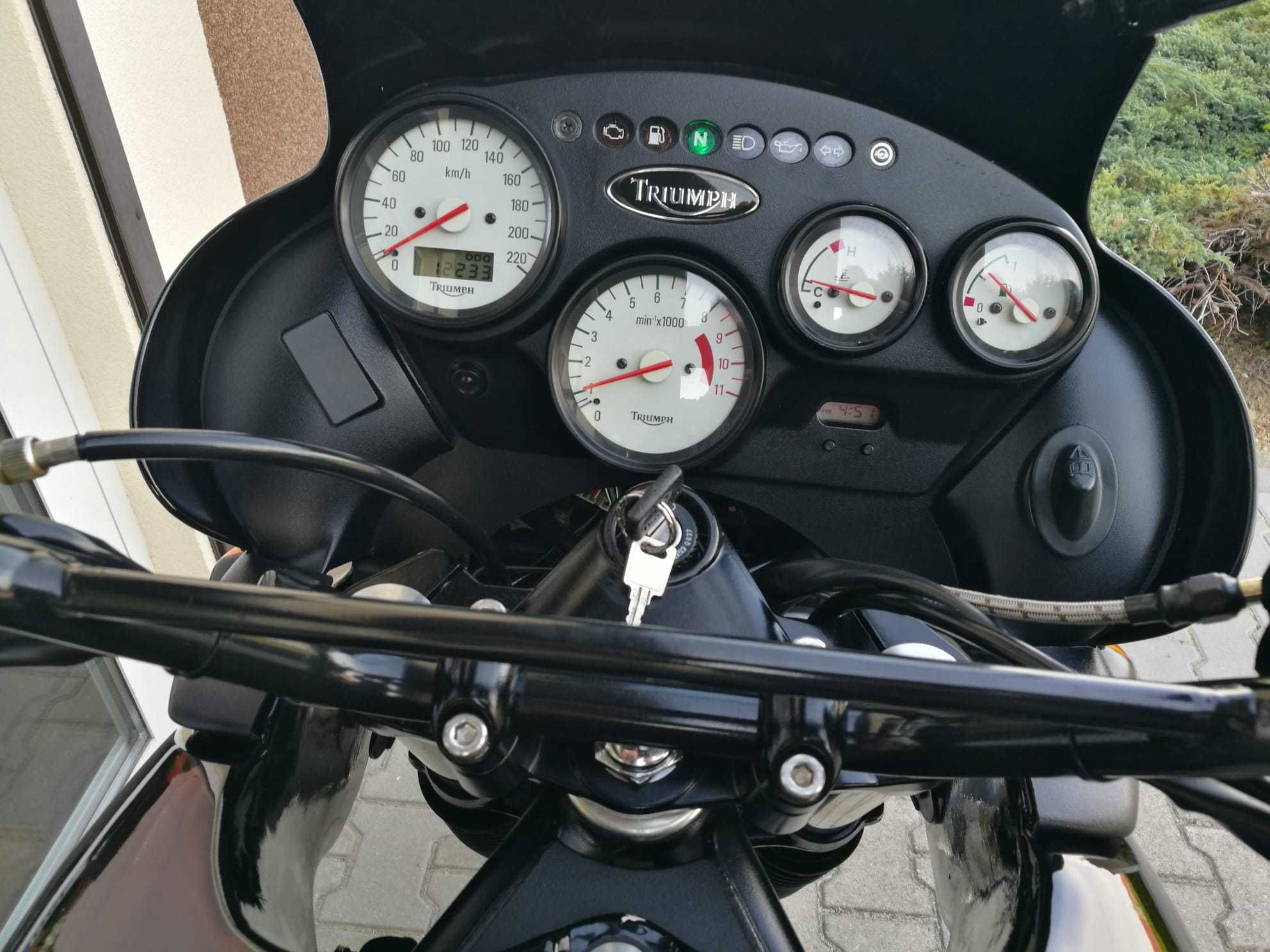 Triumph Tiger 885 900 DL Varadero  Tylko 012230 km    NOWY !!!