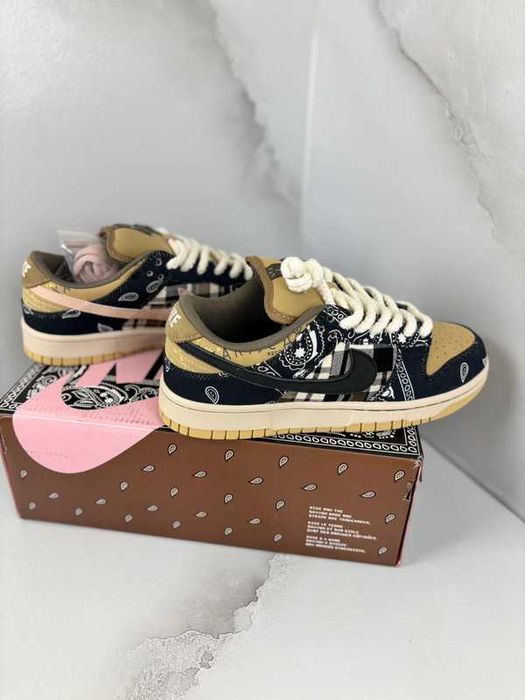 Buty Trampk Nike SB Dunk Low Travis Scott R.41