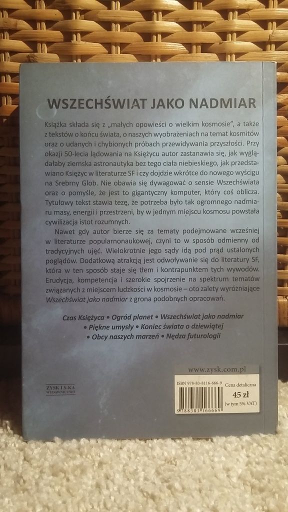 Książka "Wszechświat jako nadmiar " Marek Oramus