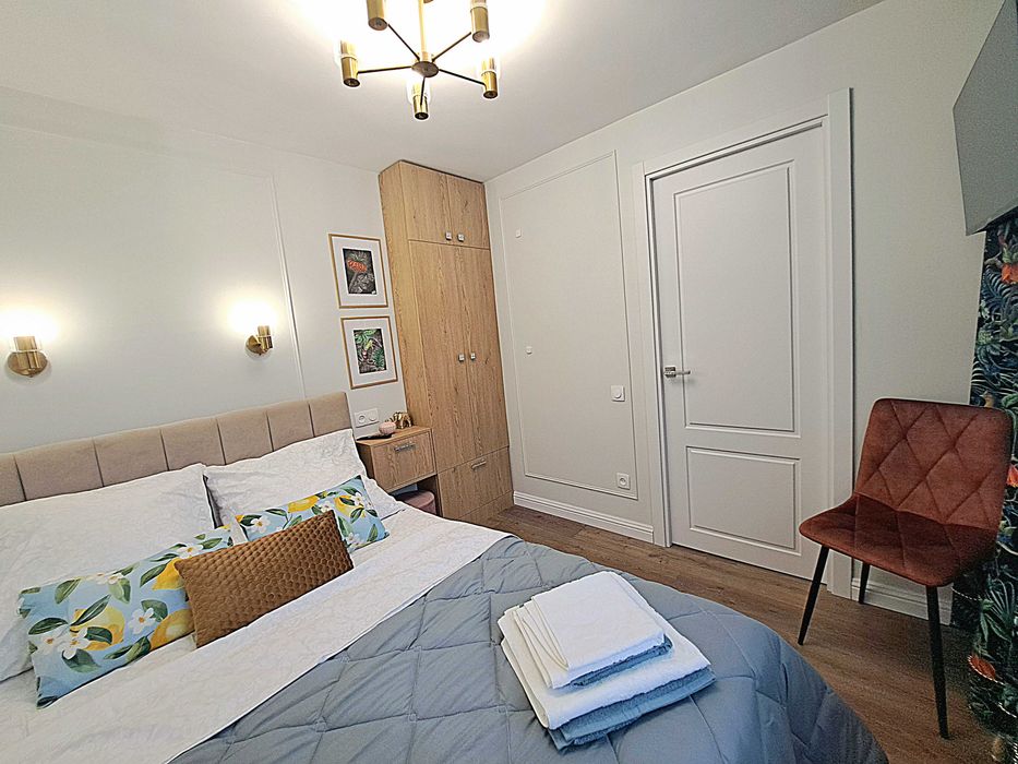 NEW Квартира біля ТРЦ Никольский, джакузі, SMART TV, центр, подобово