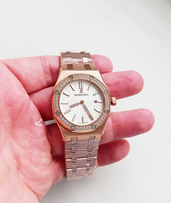 Годинник жіночий AР Oak Offshore Ladies(2 кольори). клас ААА