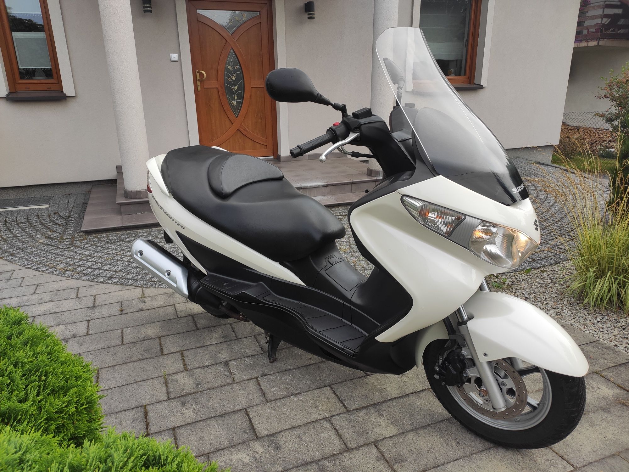 Suzuki Burgman 125( transport)