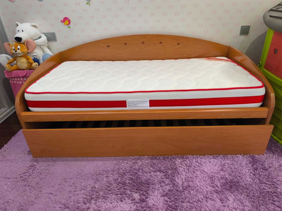 Cama de estúdio (cama de casal ou solteiro)