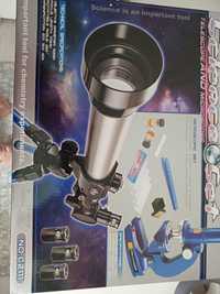 Іграшковий телескоп та мікроскоп