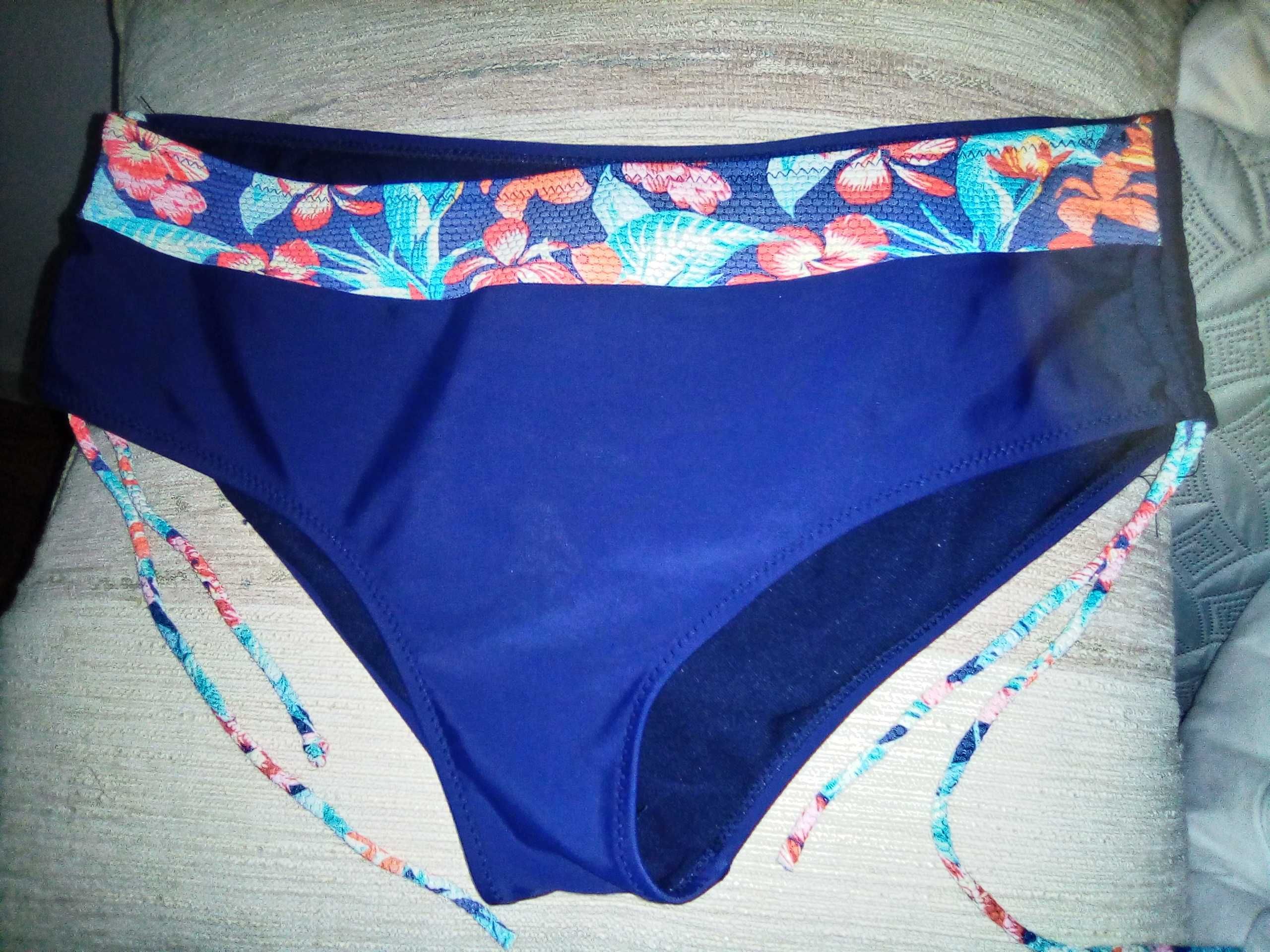 Bikini com duas peças