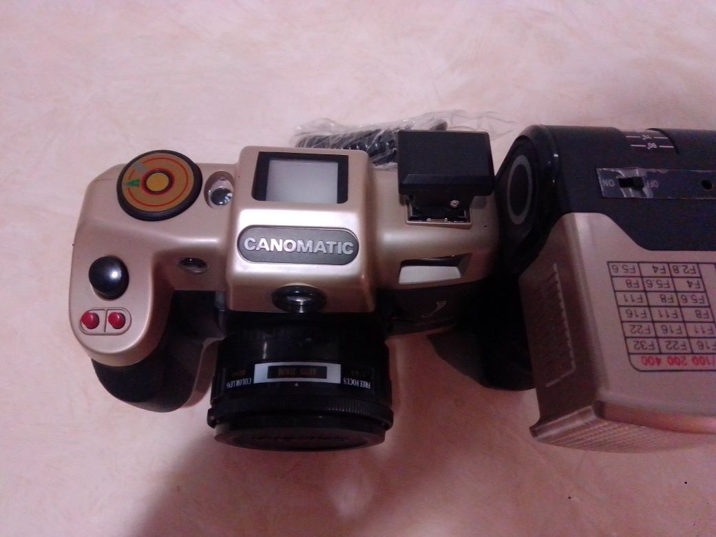 Máquina fotográfica Canomatic nk4040