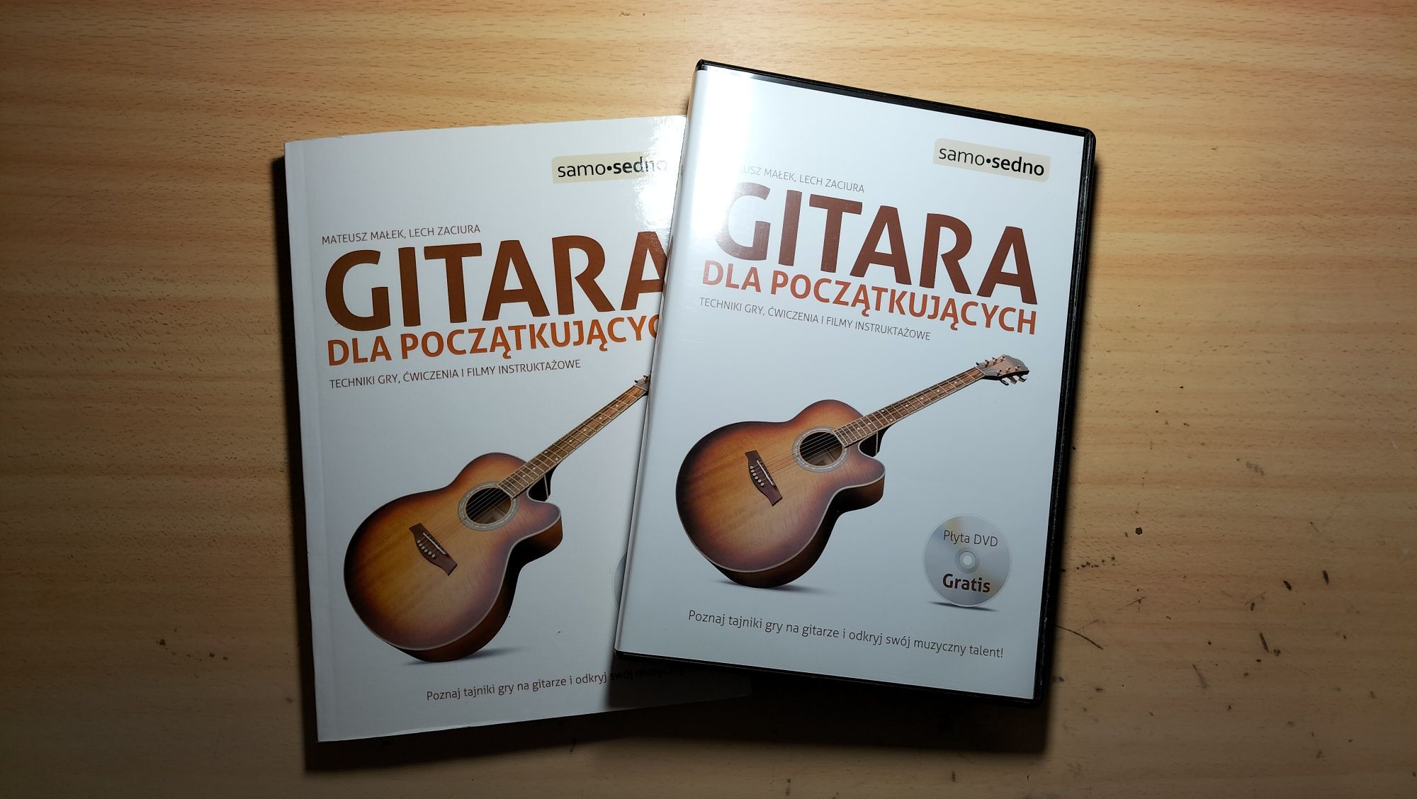 Zestaw Gitara dla początkujących 2w1 książka+płyta dvd