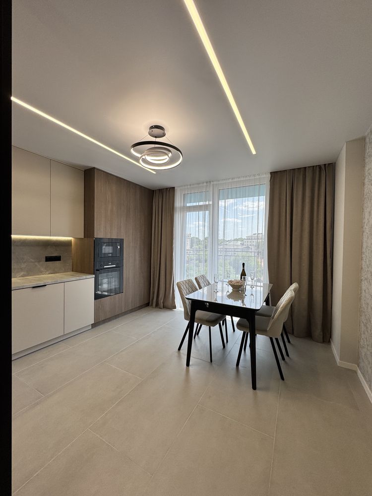 Продаж 2 кім з євроремонтом в Центрі ЖК Фемелі плаза