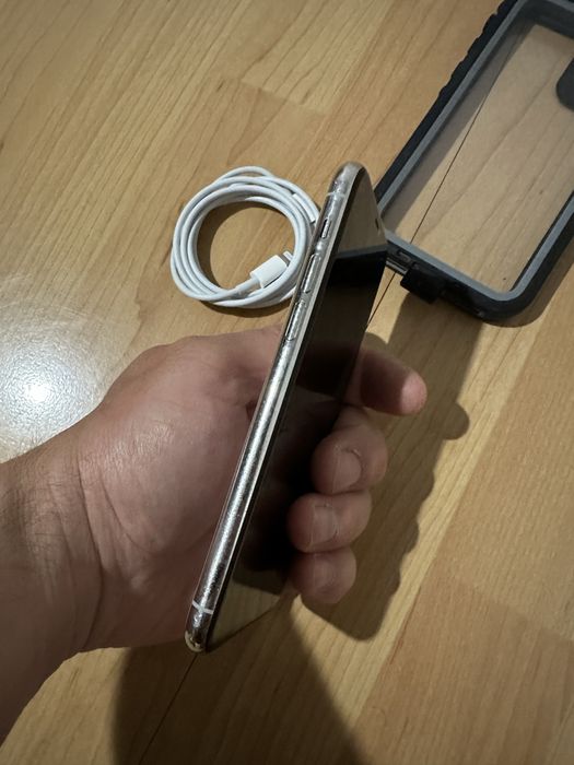 Iphone 11 pro w pełni sprawny