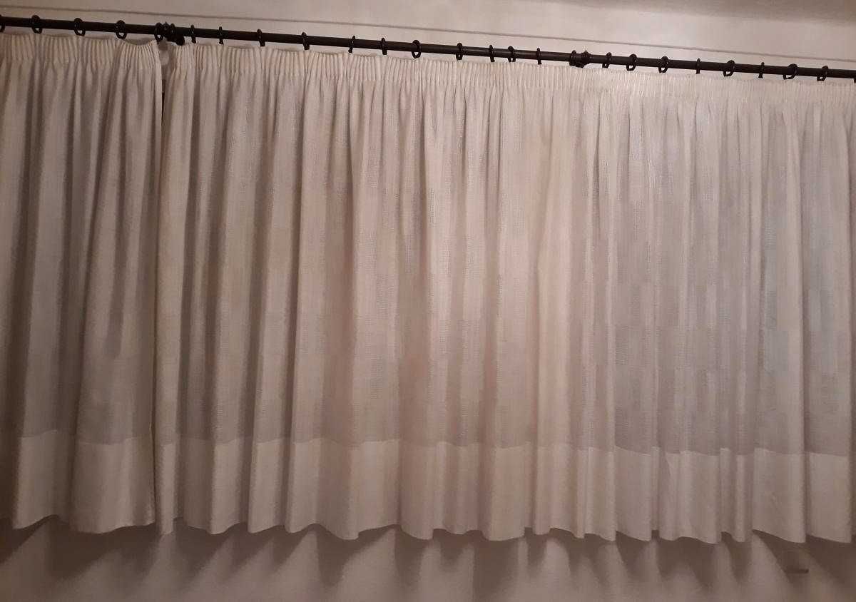 Cortinados como Novos -Valor negociável