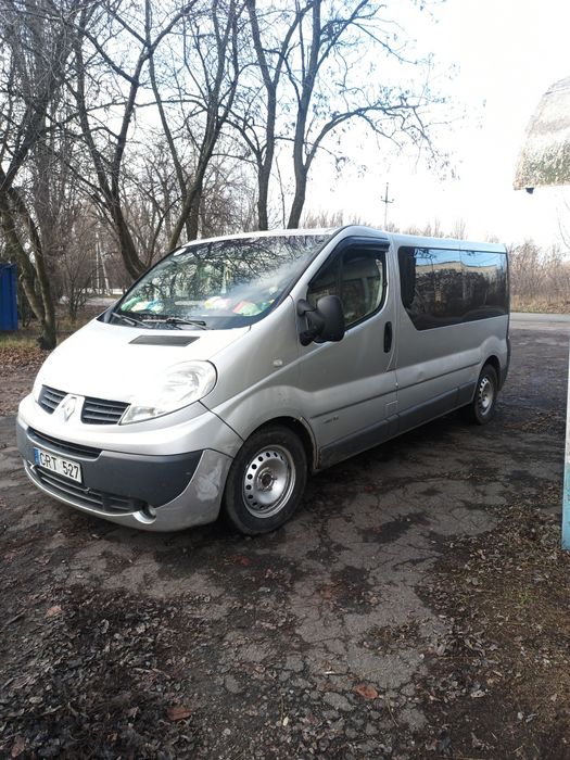 Рено Трафік 2.0 на повному ходу