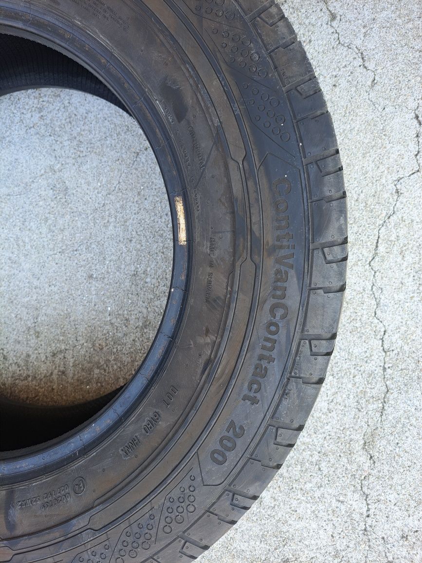 4 Pneus Continental ContiVanContact 200 – 235/65 R16C | DOT 6119 | 50%