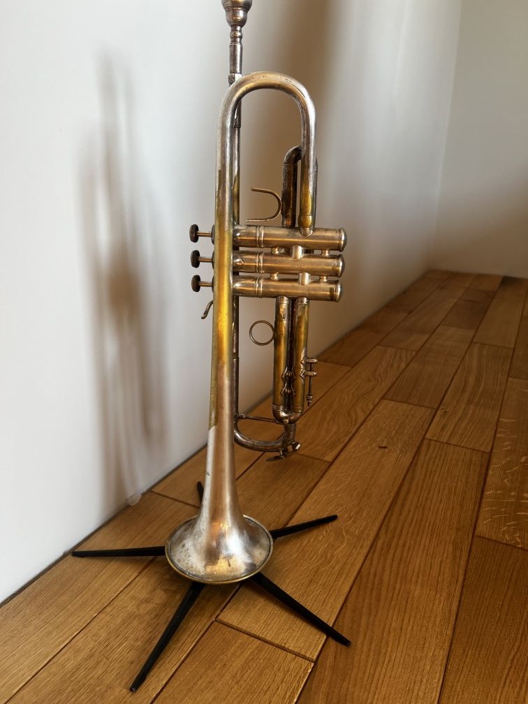 Труба Bach Stradivarius 37 special