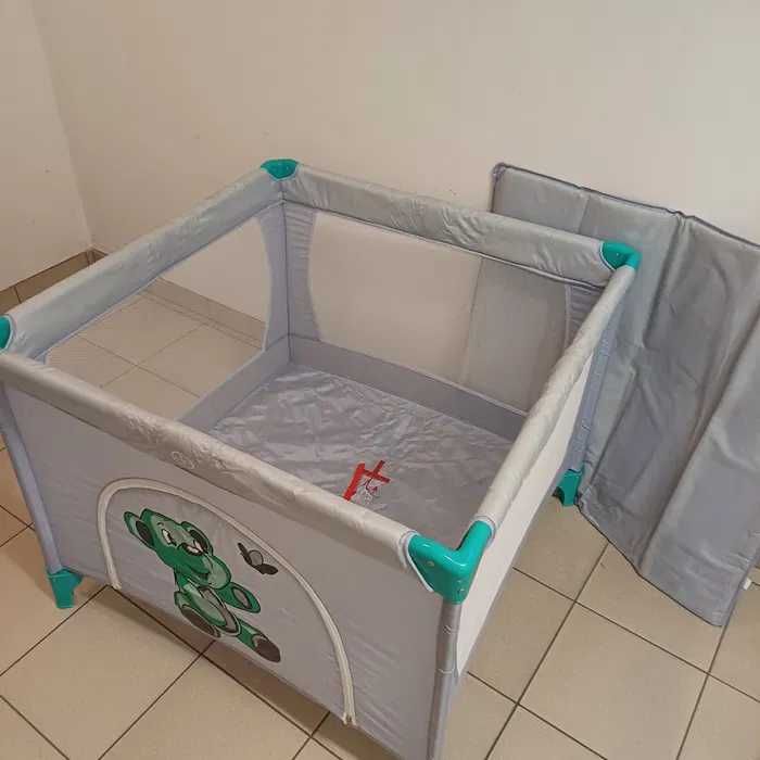 łóżeczko turystyczne