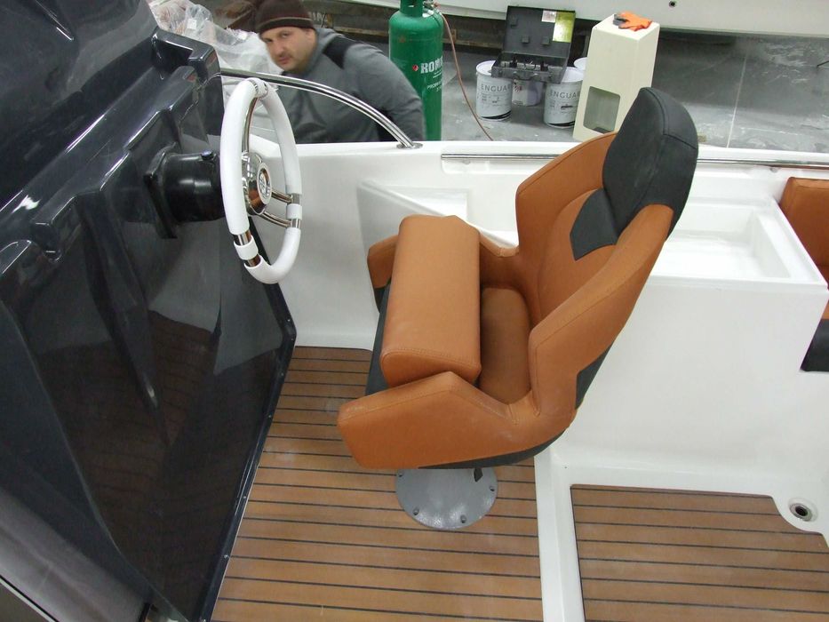 Каютный Катер MARION 750 SUNDECK