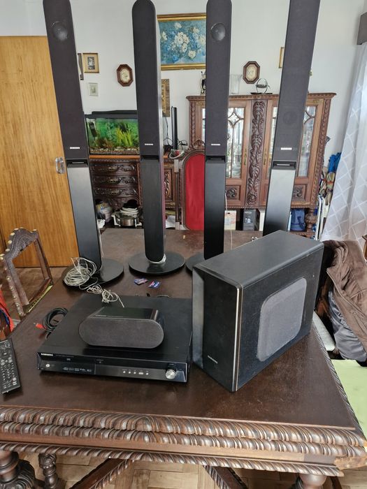 LG Colunas e Subwoofer