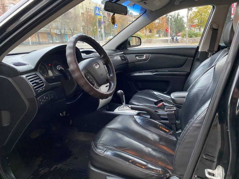 Продам хороший автомобиль KIA