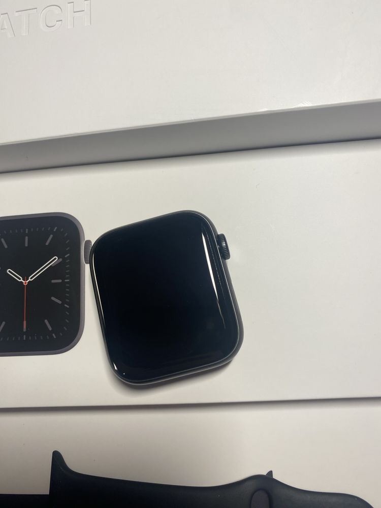 Apple Watch 6 44mm Space Gray Cellular