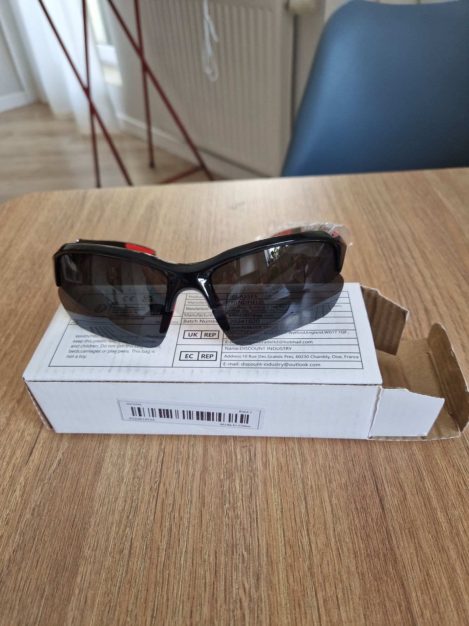Śliczne nowe  okulary