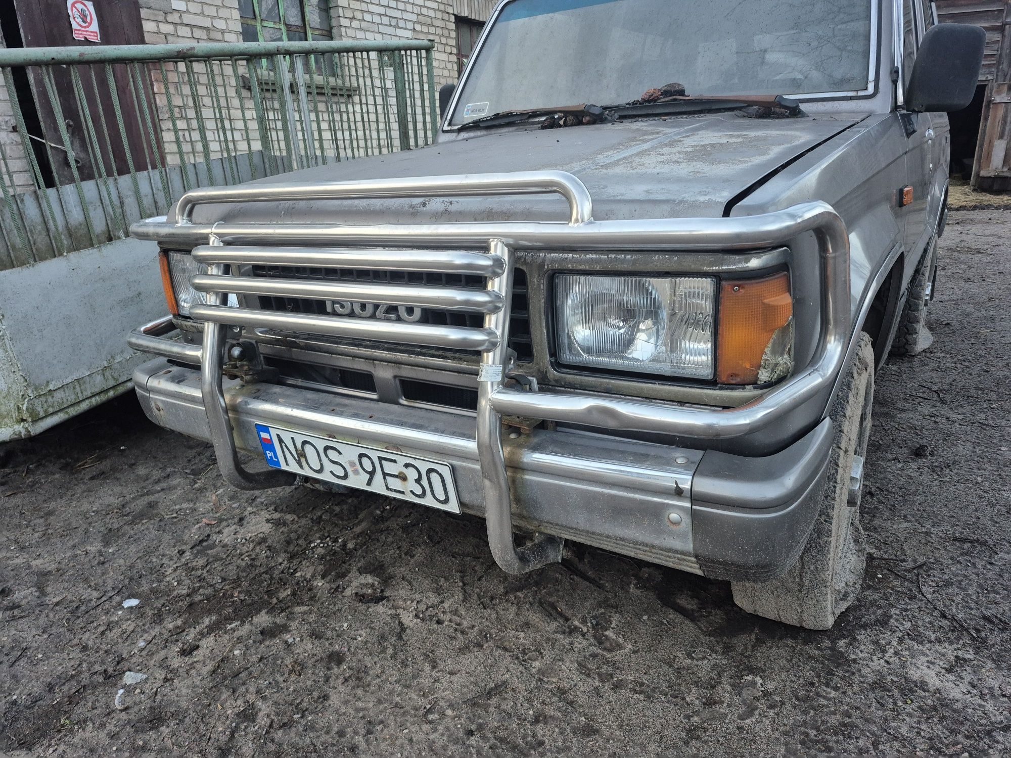 Orurowanie przód przednie kangur isuzu trooper
